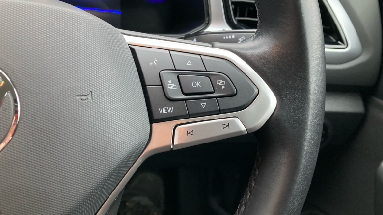 Volkswagen T-Roc 1.5 TSI Life 5dr Petrol Hatchback